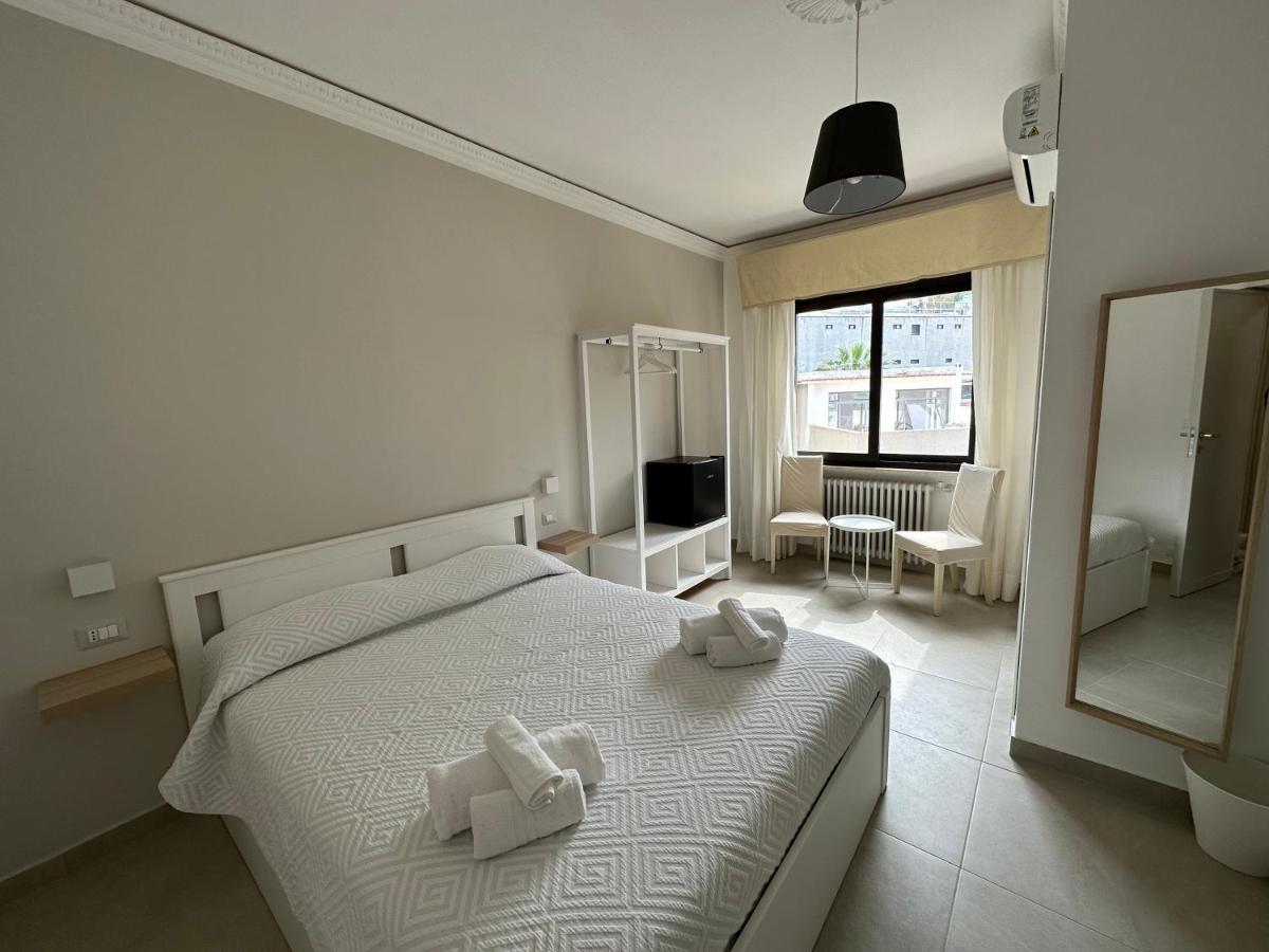 Mira Taormina Rooms Bagian luar foto